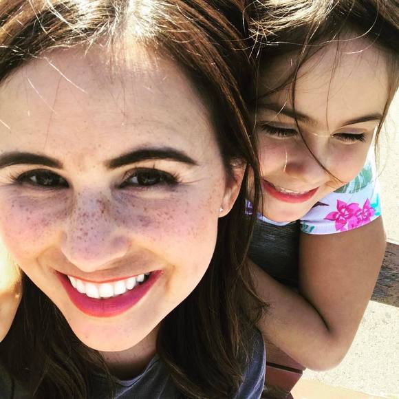 Meet your Posher, Kristen - Picture 1 of 1